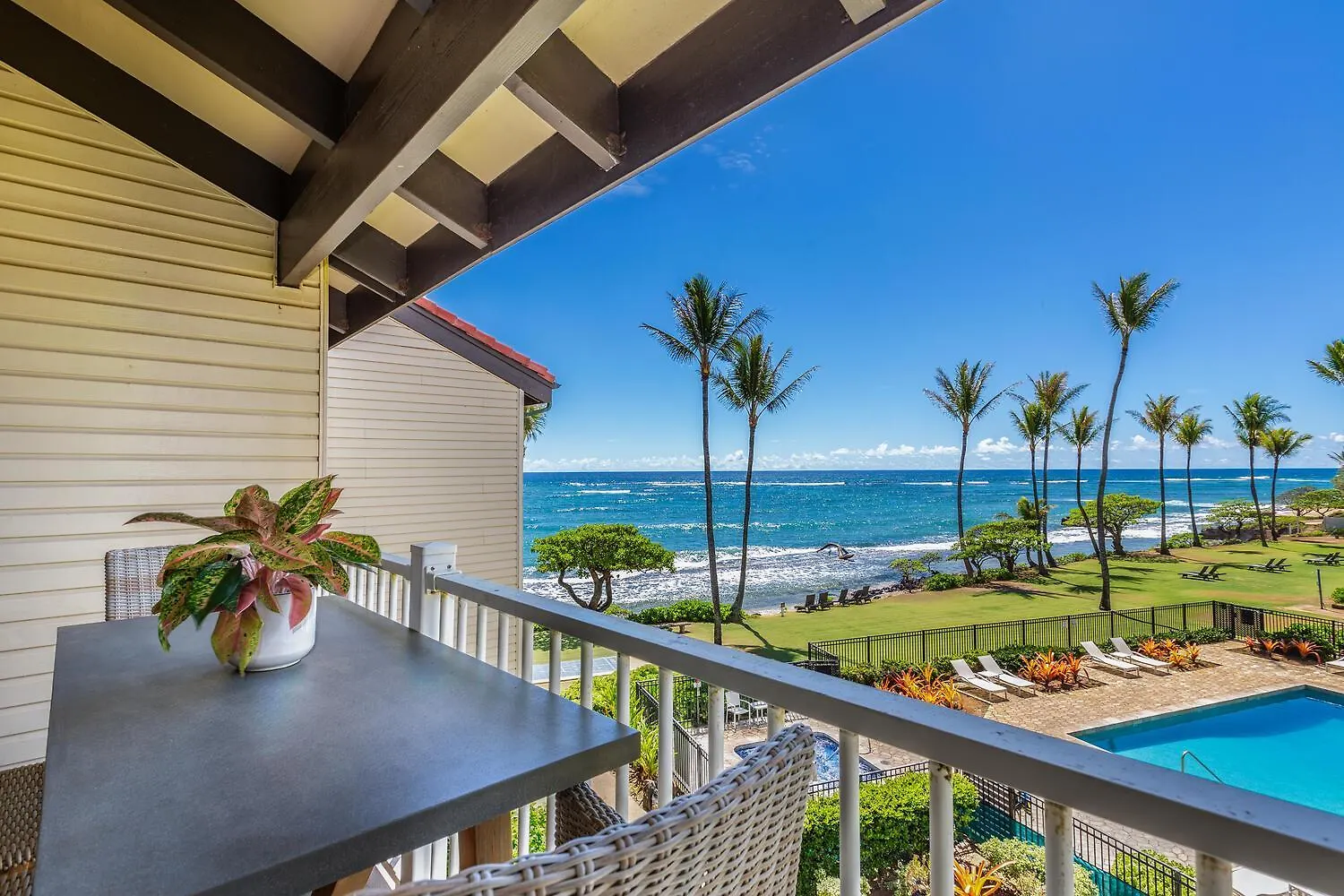 Kapaa Shore C324 Wailua